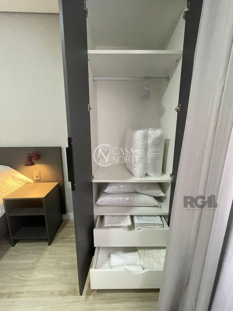 Apartamento à venda com 1 quarto, 21m², Rua Senhor dos Passos no bairro Centro Histórico em Porto Alegre
