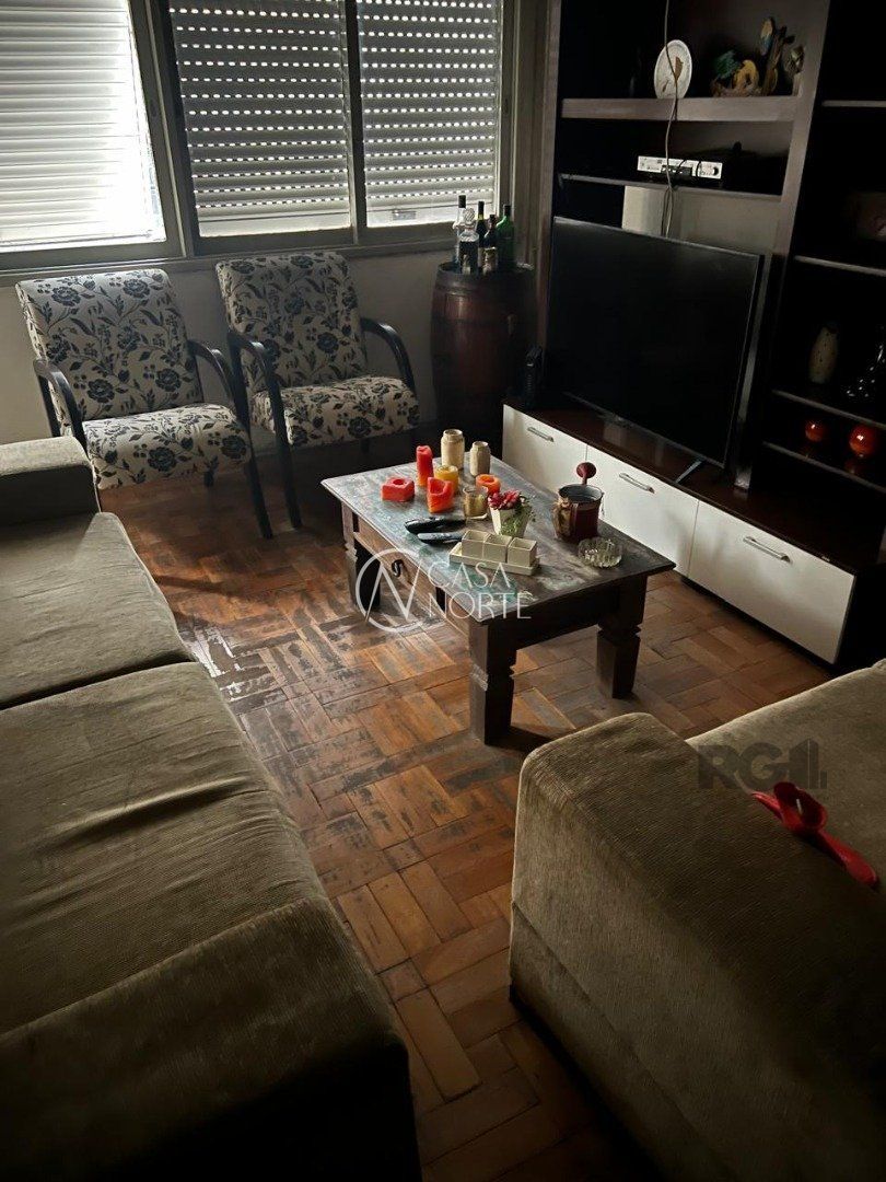 Apartamento à venda com 2 quartos, 104m², Rua Mariante no bairro Rio Branco em Porto Alegre