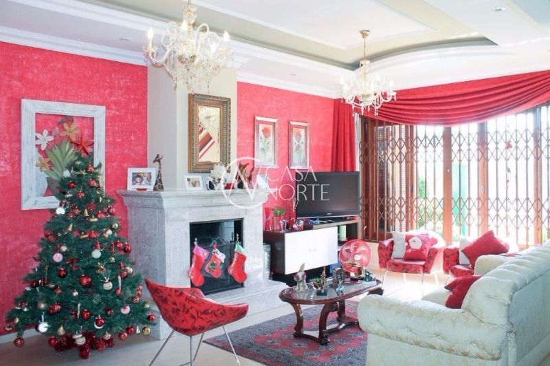 Casa à venda com 3 quartos, 350m², 1 suíte, 4 vagas, Rua Engenheiro Renato Costa Leite no bairro Aberta dos Morros em Porto Alegre