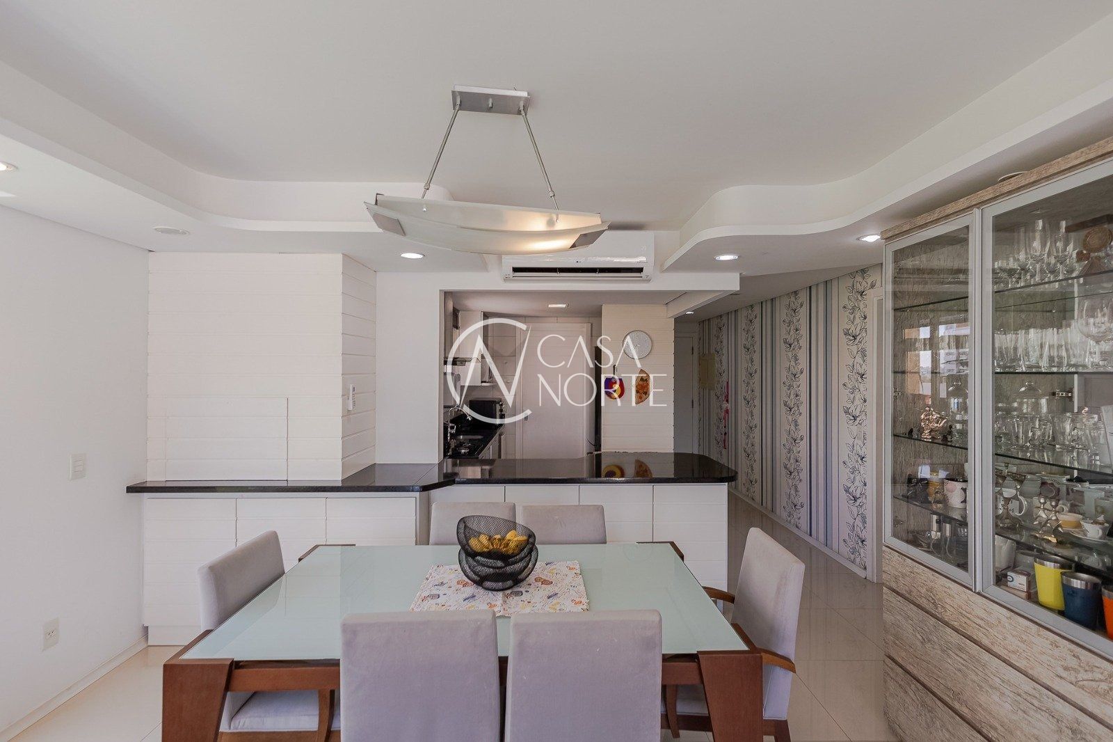 Apartamento à venda com 2 quartos, 83m², 2 suítes, 2 vagas, Rua Reis Louzada no bairro Petrópolis em Porto Alegre