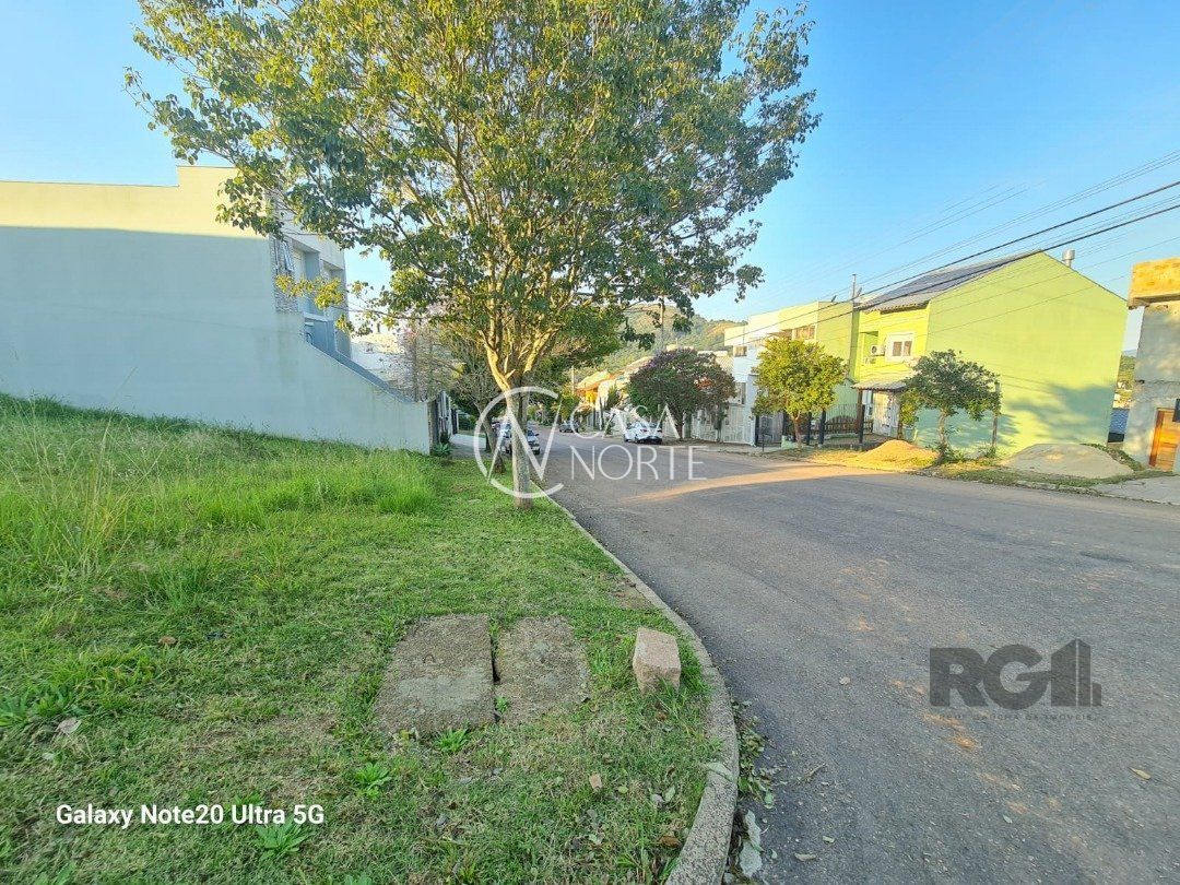 Terreno à venda  com 210m², Avenida Altos do Santa Rita no bairro Aberta dos Morros em Porto Alegre