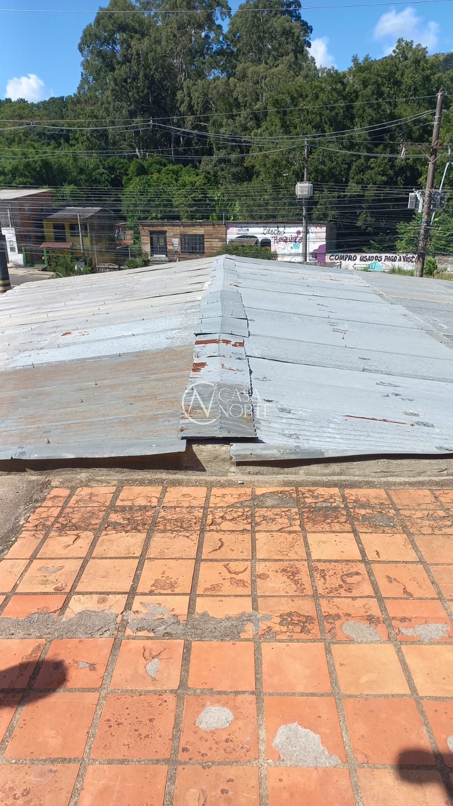 Casa à venda com 2 quartos, 417m², 3 vagas, Avenidajuca Batista no bairro Cavalhada em Porto Alegre