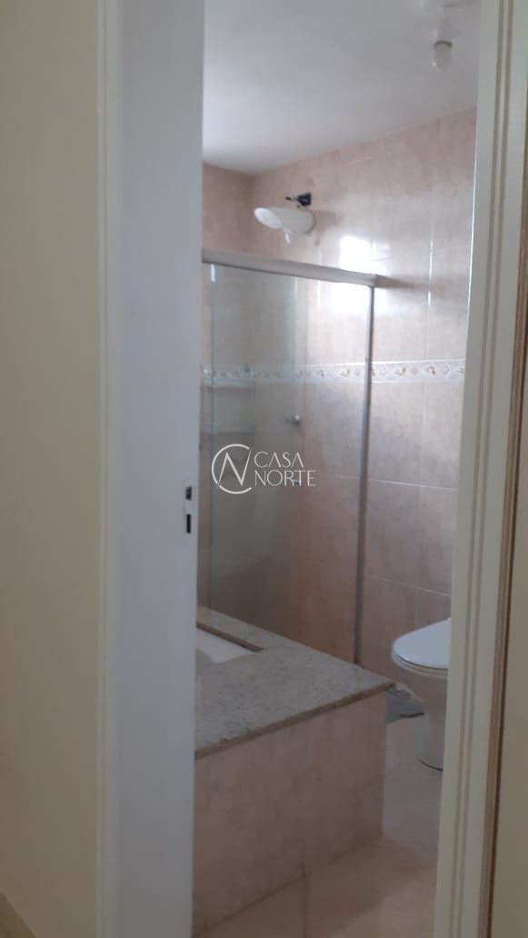 Casa à venda com 4 quartos, 250m², 1 suíte, 2 vagas, Rua João Pereira dos Santos no bairro Costa e Silva em Porto Alegre