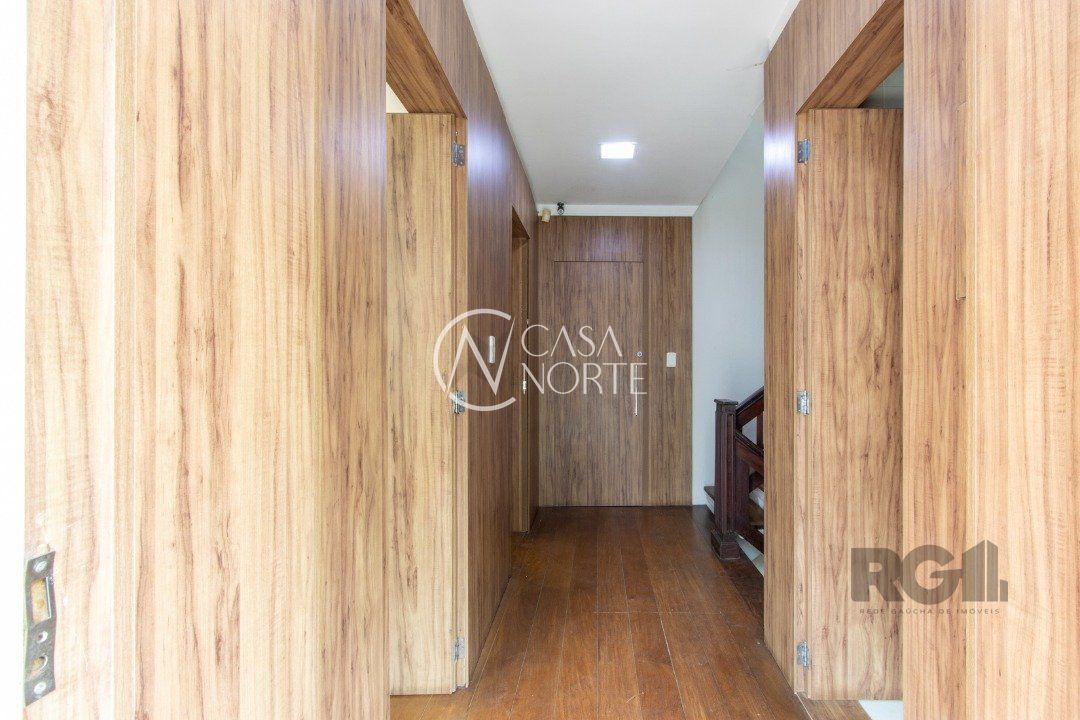 Casa Comercial à venda , 315m², Rua João Ribeiro no bairro Petrópolis em Porto Alegre