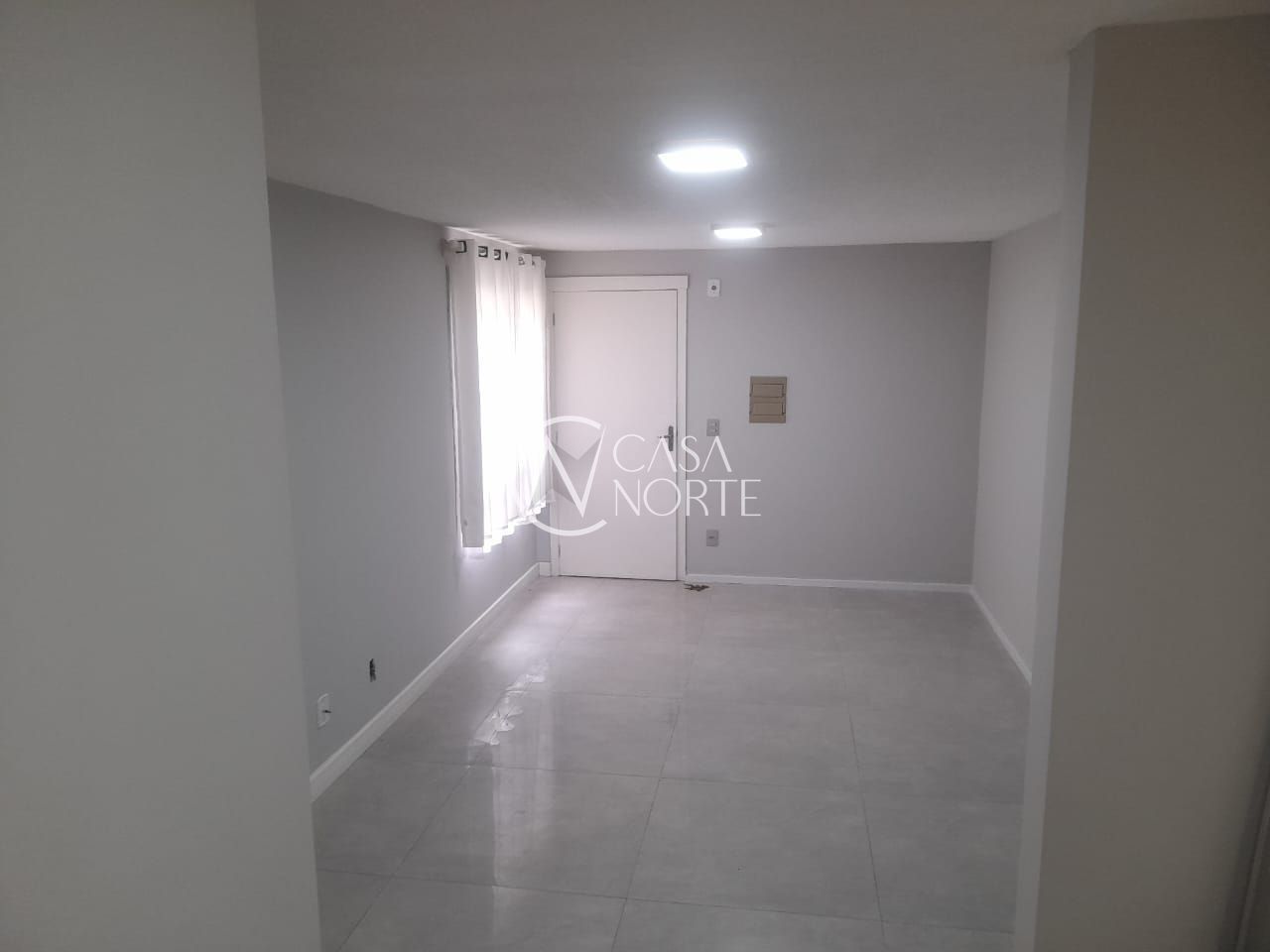 Apartamento à venda com 2 quartos, 49m², 1 vaga, Estrada João de Oliveira Remião no bairro Lomba do Pinheiro em Porto Alegre