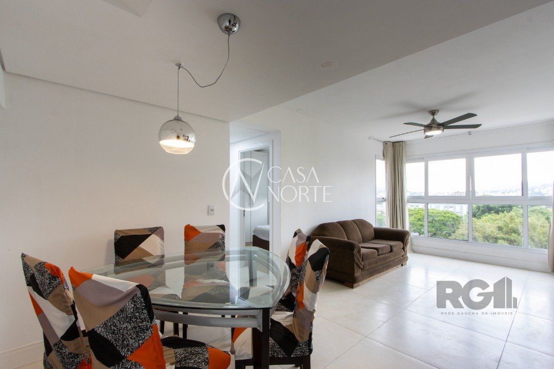 Apartamento à venda com 2 quartos, 71m², 1 suíte, 2 vagas, Rua Coronel Aristides no bairro Camaquã em Porto Alegre