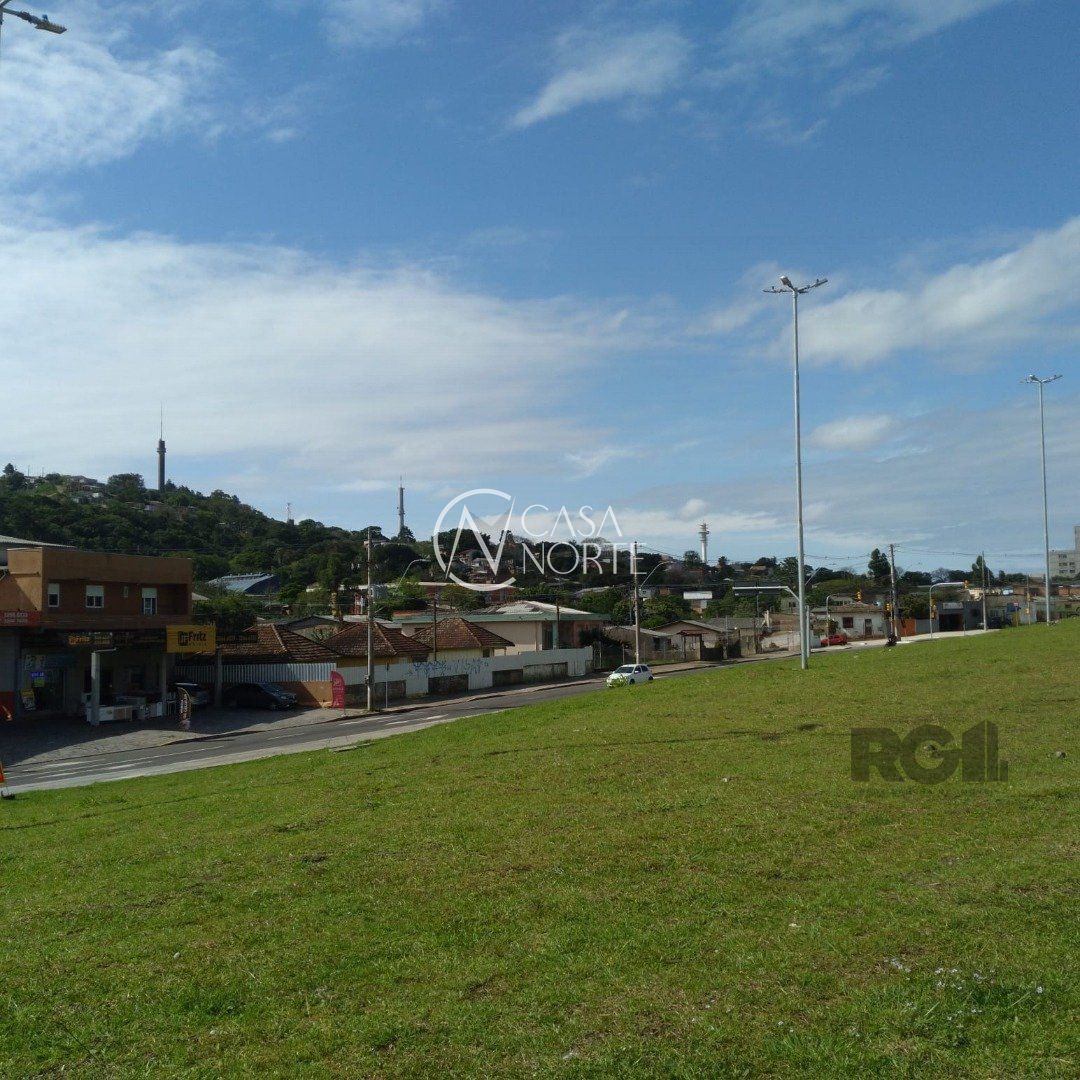Terreno à venda  com 550m², Rua Ursa Maior no bairro Cristal em Porto Alegre