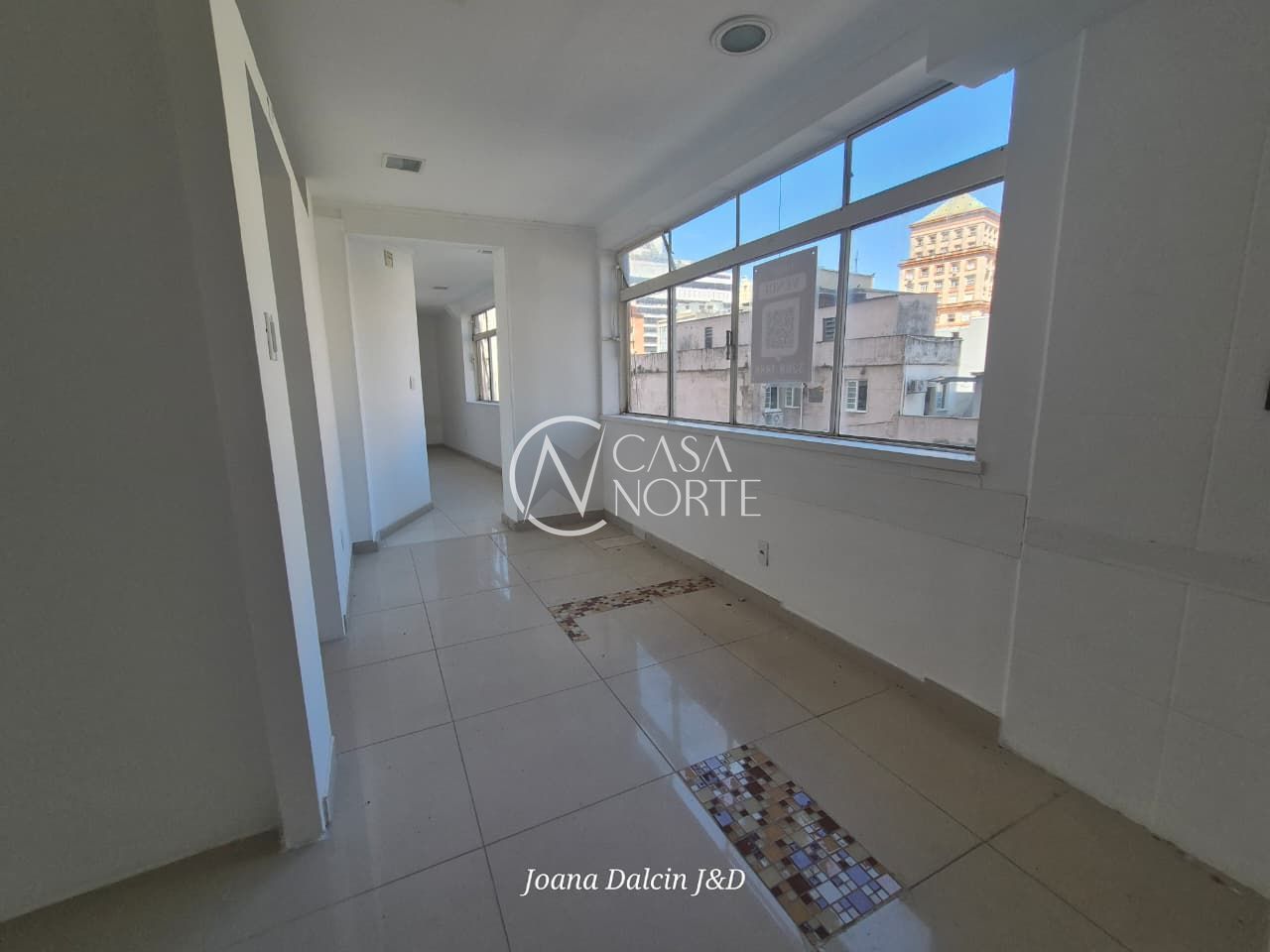 Sala Comercial à venda com 1 quarto, 22m², Rua dos Andradas no bairro Centro em Porto Alegre