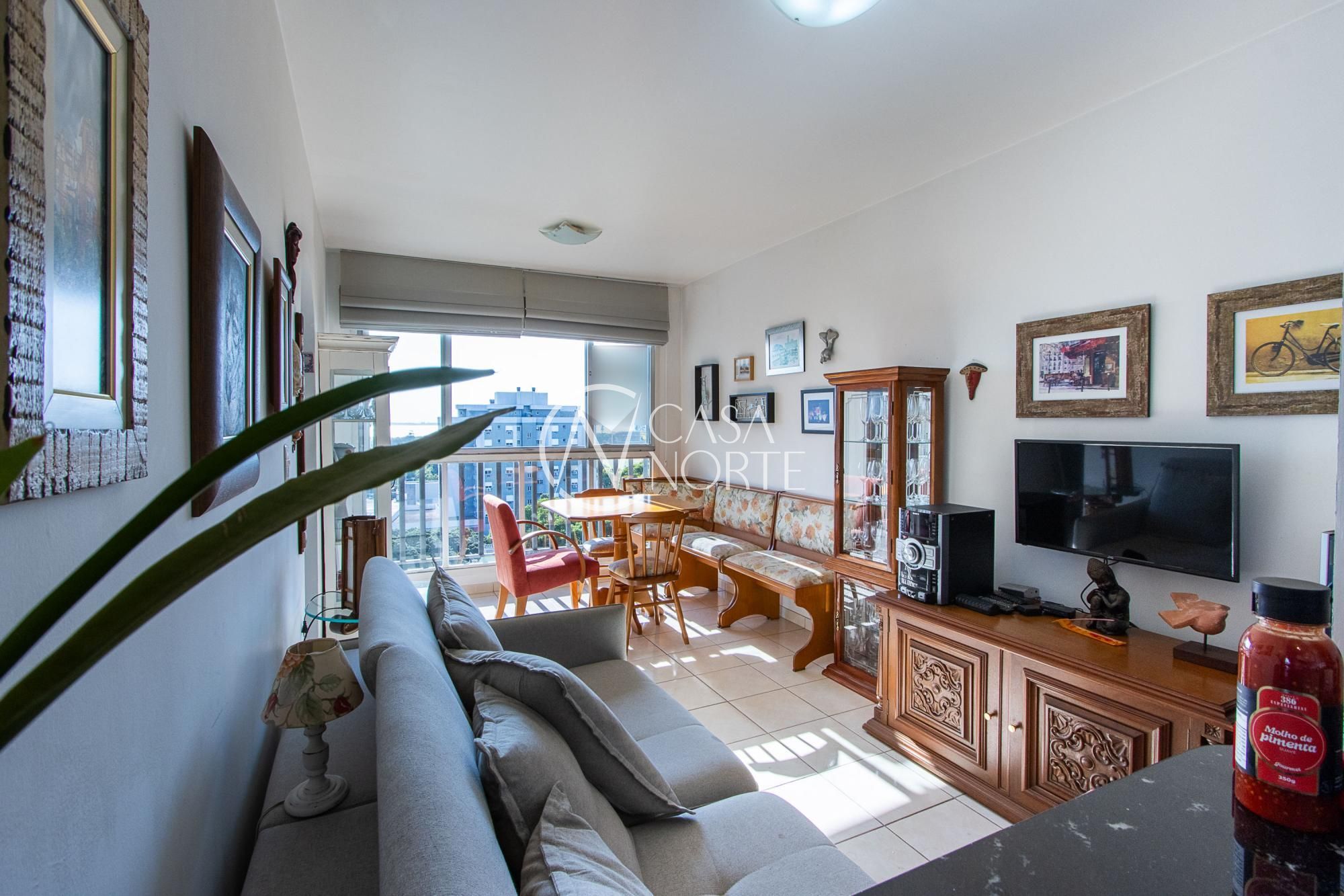 Apartamento à venda com 2 quartos, 61m², Rua Jataí no bairro Cristal em Porto Alegre