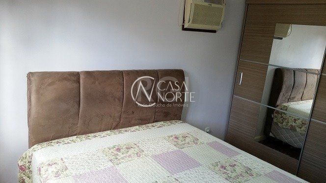 Casa à venda com 3 quartos, 70m², 3 vagas, Rua Reinaldo Muller no bairro Ponta Grossa em Porto Alegre