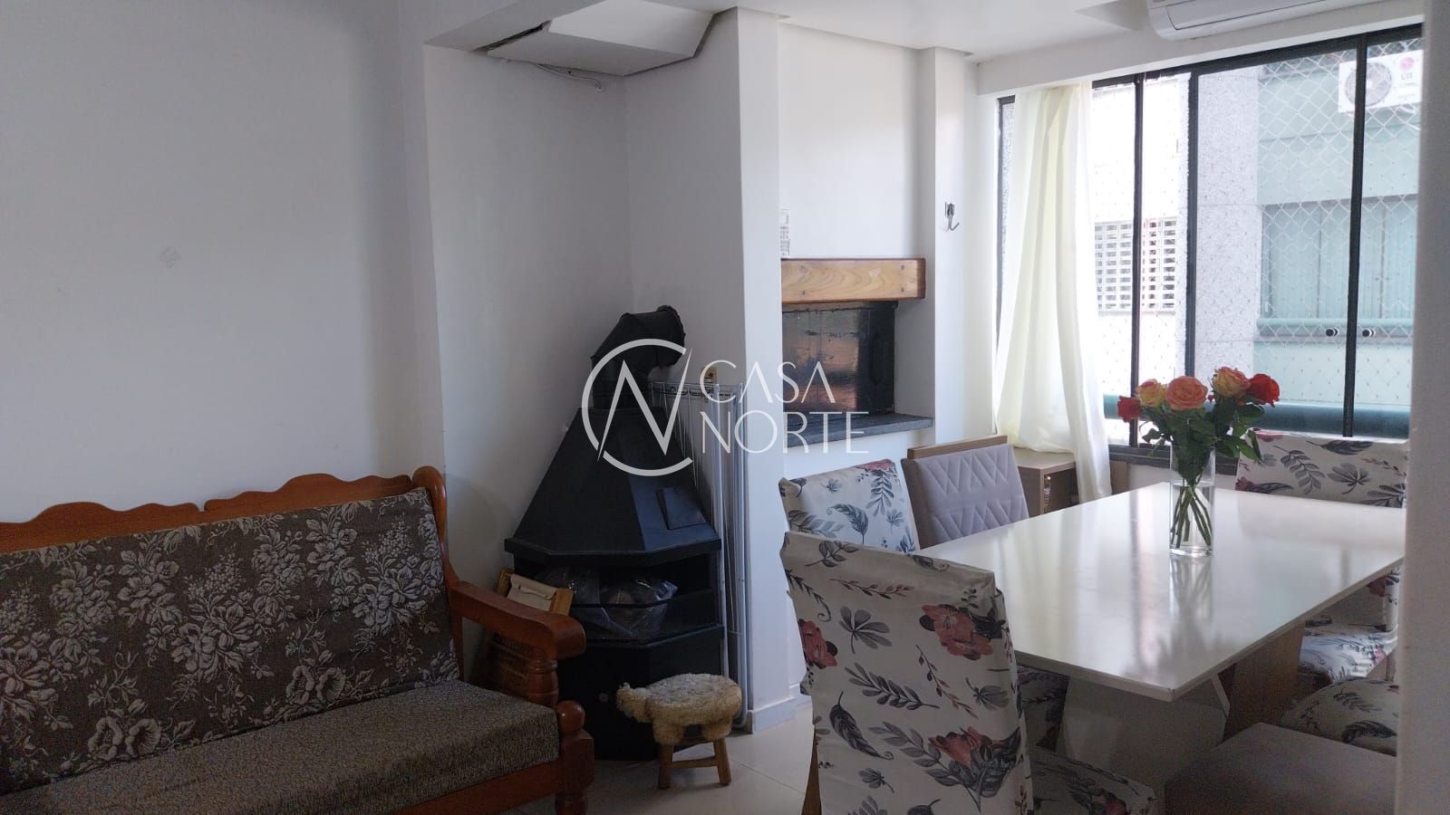 Apartamento à venda com 2 quartos, 67m², 1 vaga, Avenida Teresópolis no bairro Teresópolis em Porto Alegre