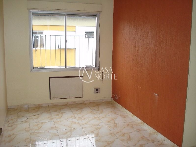 Apartamento à venda com 3 quartos, 66m², 1 vaga, Rua Derocy Giacomo da Silva no bairro Vila Nova em Porto Alegre