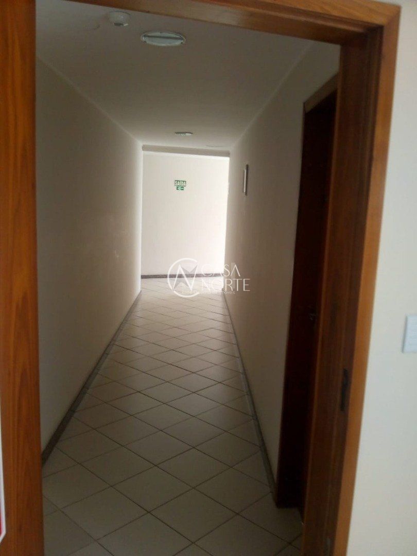 Sala Comercial à venda , 23m², Avenida Wenceslau Escobar no bairro Tristeza em Porto Alegre