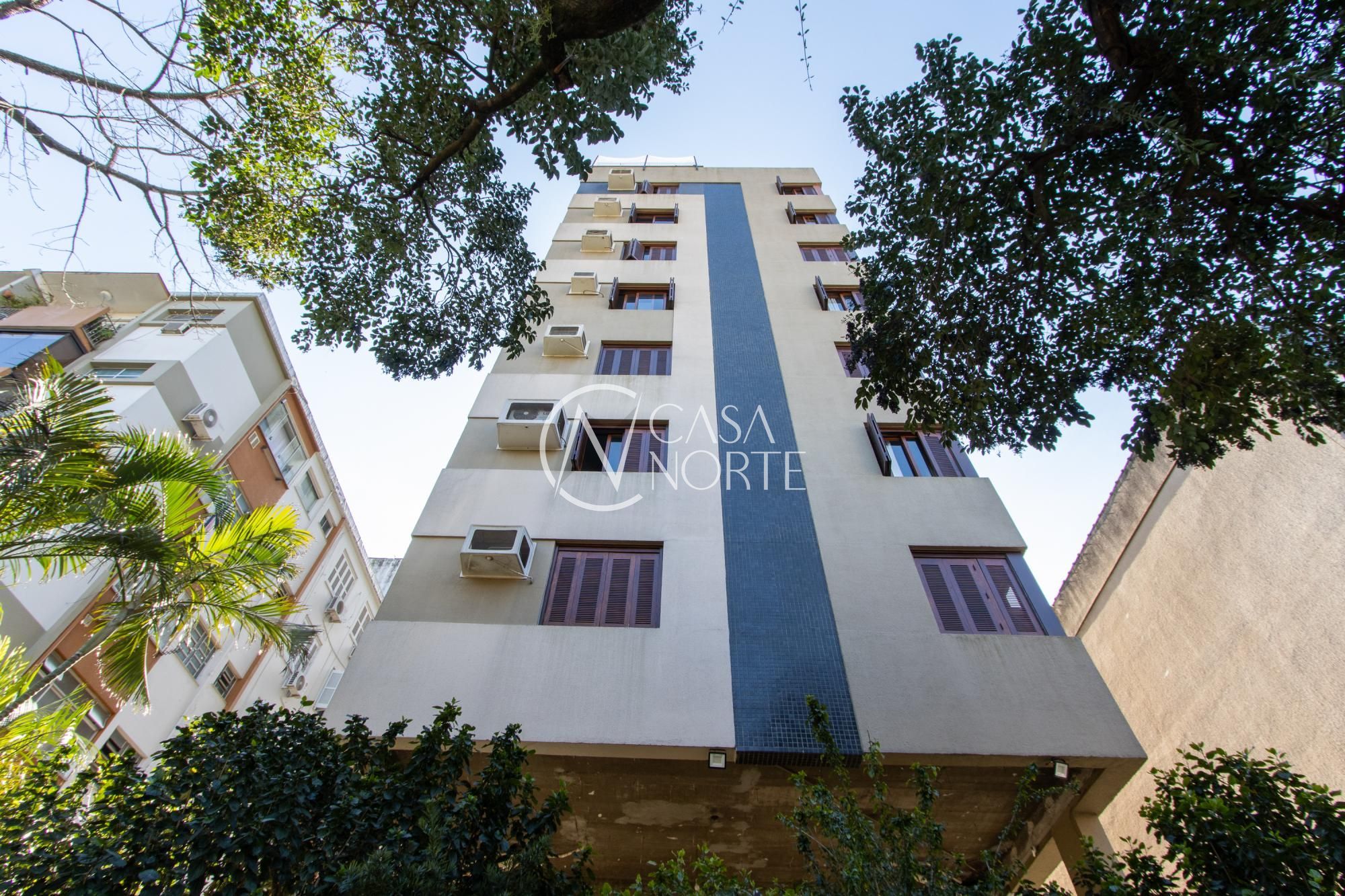 Apartamento à venda com 2 quartos, 85m², 1 vaga, Rua Laurindo no bairro Santana em Porto Alegre