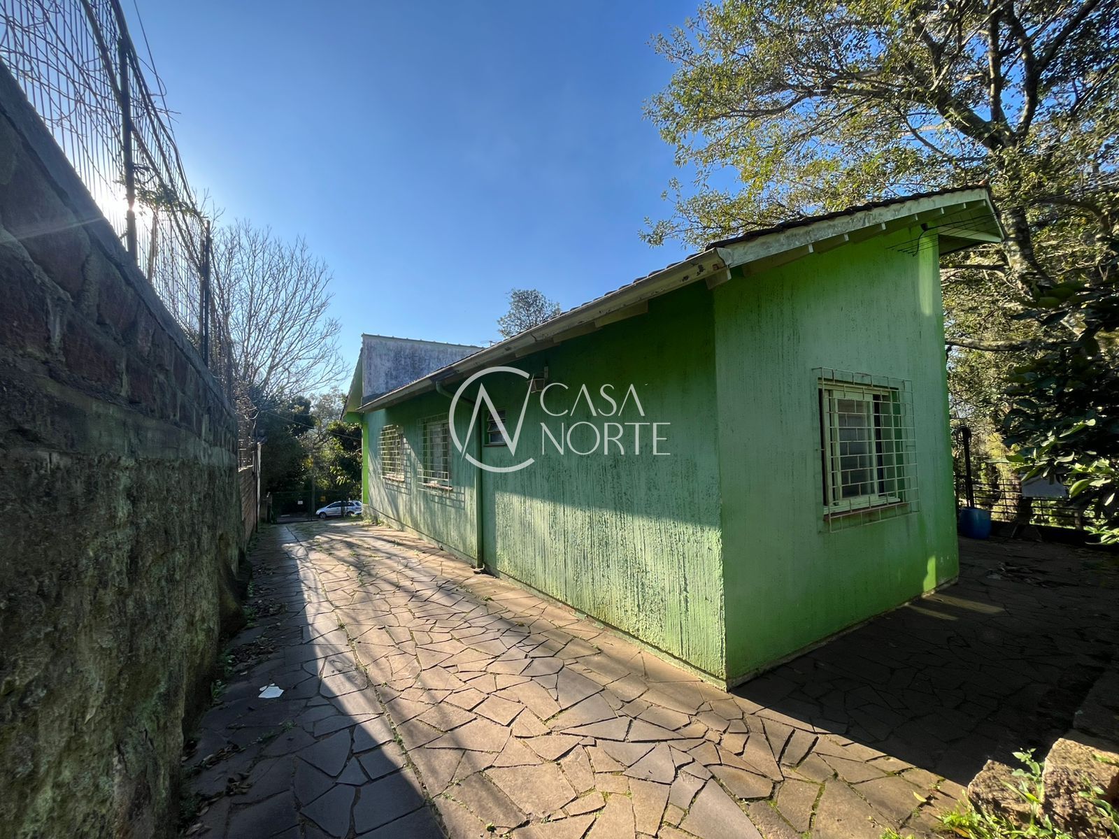 Terreno à venda  com 1452m², Avenida Belém Velho no bairro Vila Nova em Porto Alegre