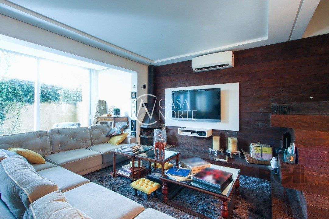 Casa de Condomínio à venda com 3 quartos, 327m², 3 suítes, 3 vagas, Avenida Otto Niemeyer no bairro Tristeza em Porto Alegre