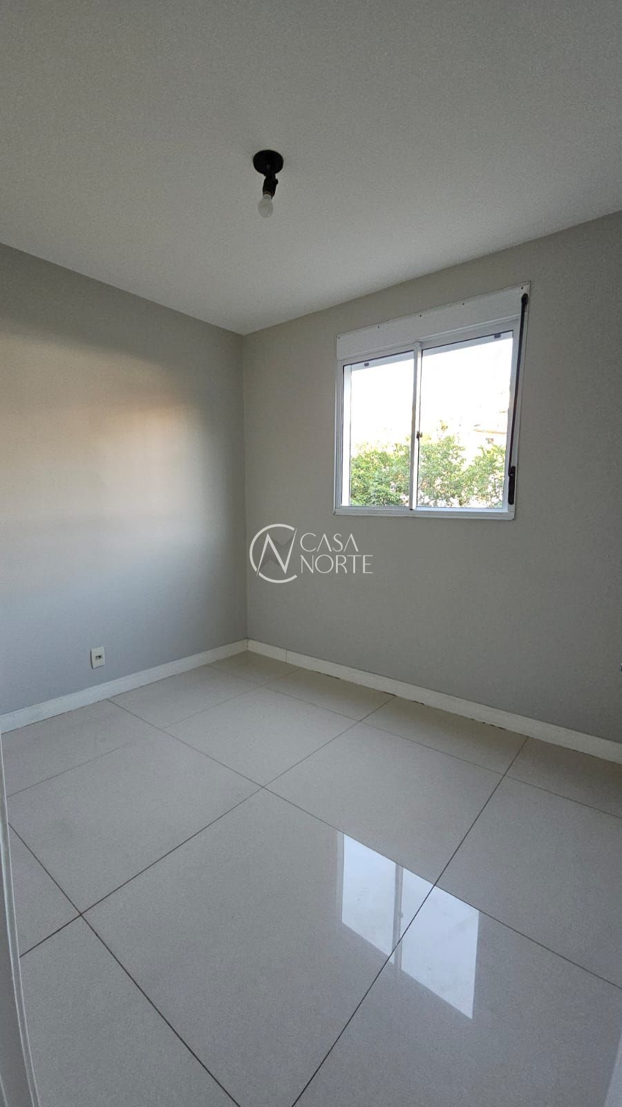 Apartamento à venda com 2 quartos, 56m², 1 vaga, Avenida Teresópolis no bairro Teresópolis em Porto Alegre