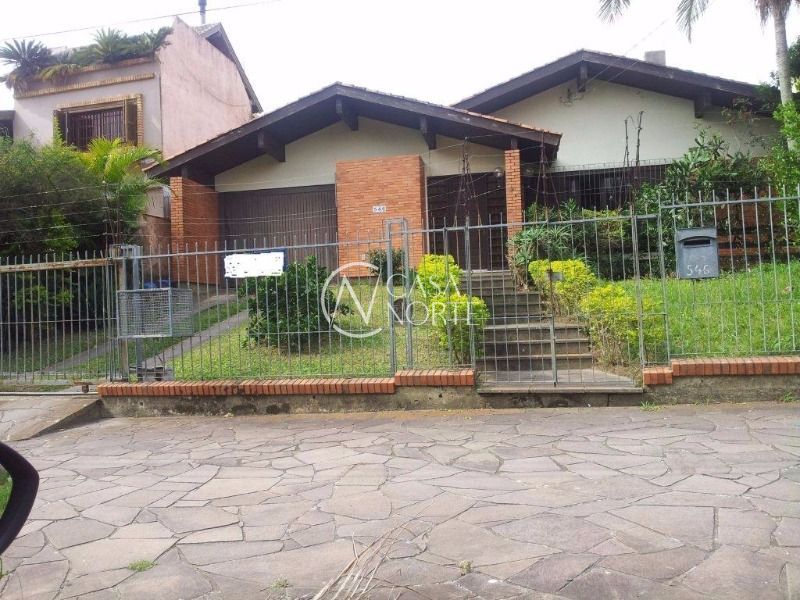 Casa à venda com 3 quartos, 400m², 1 suíte, 2 vagas, Avenida Cai no bairro Cristal em Porto Alegre