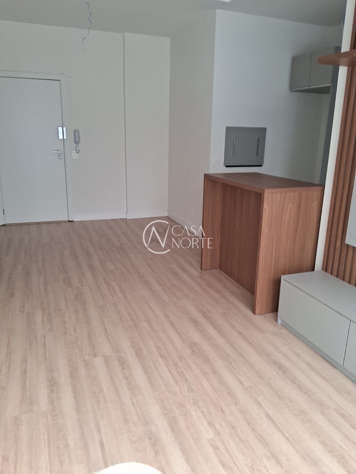 Apartamento Garden à venda com 1 quarto, 61m², 1 vaga, Otto Niemeyer no bairro Tristeza em Porto Alegre