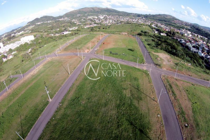 Terreno à venda  com 334m², Rua Catarino Andreatta no bairro Vila Nova em Porto Alegre