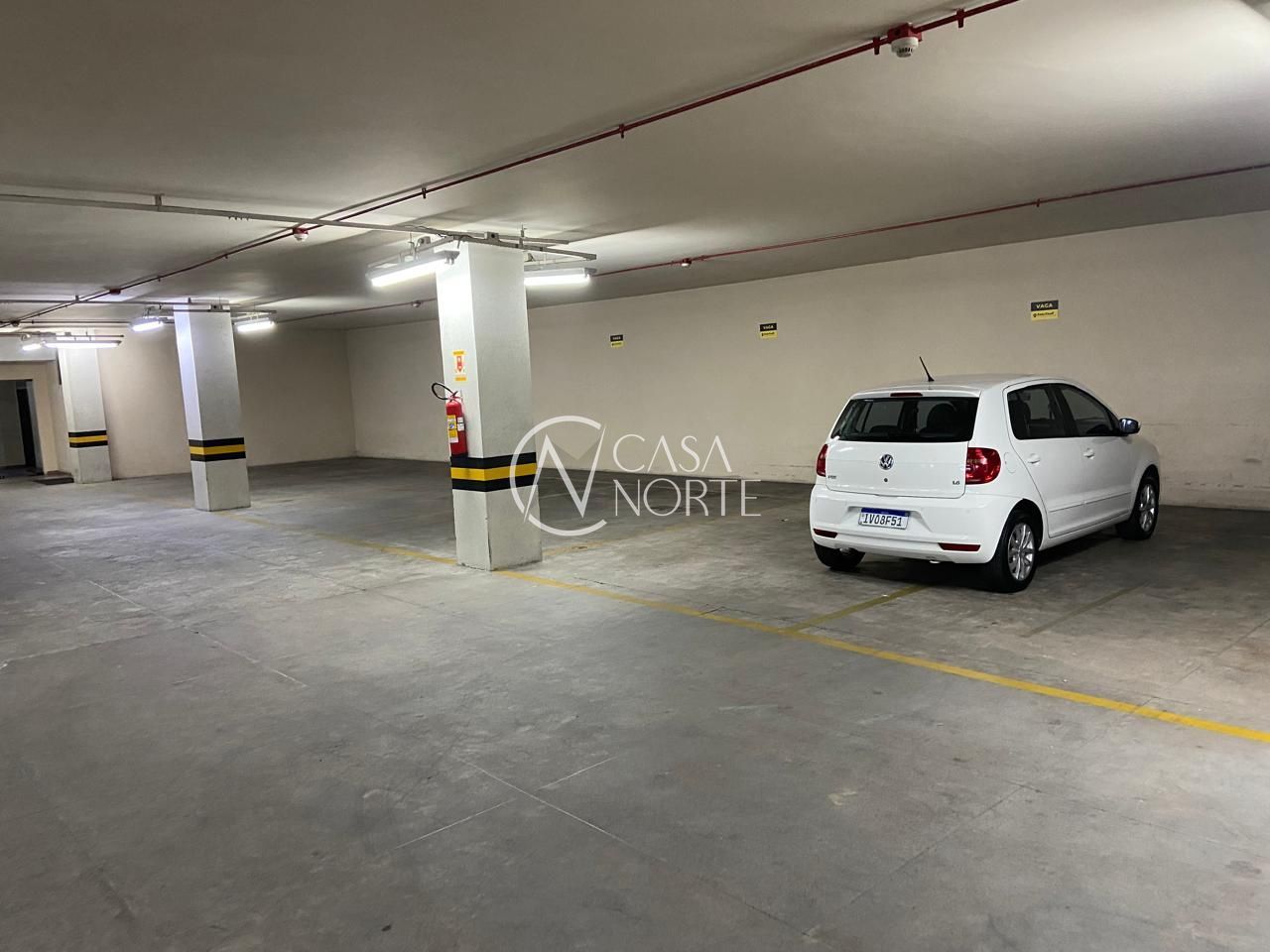 Box à venda , 330m², Avenida Alberto Bins no bairro Floresta em Porto Alegre