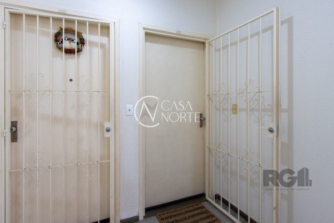 Cobertura à venda com 1 quarto, 119m², 1 vaga, Rua Chico Pedro no bairro Camaquã em Porto Alegre