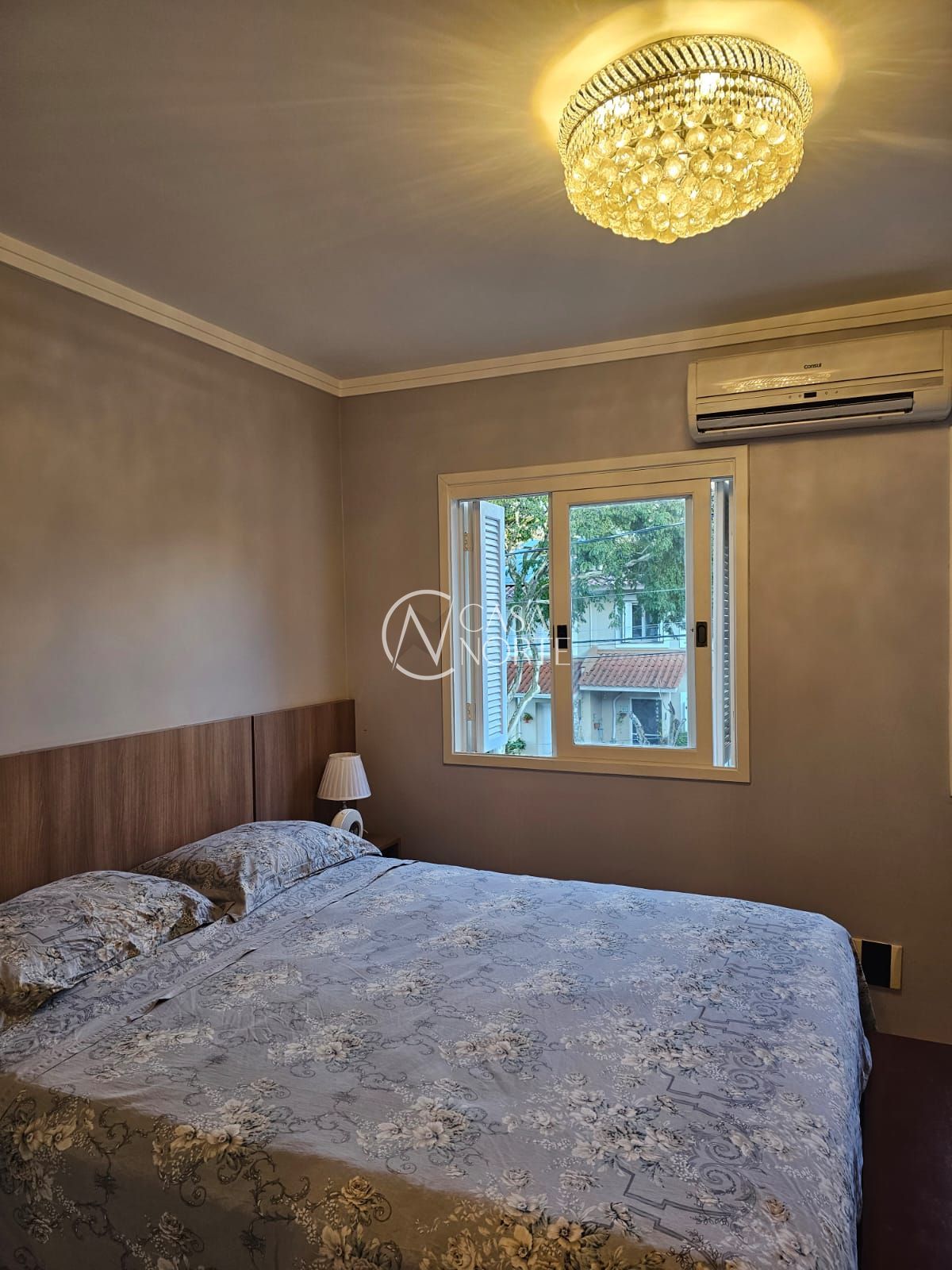 Casa à venda com 3 quartos, 122m², 1 suíte, 1 vaga, Estrada João Salomoni no bairro Vila Nova em Porto Alegre