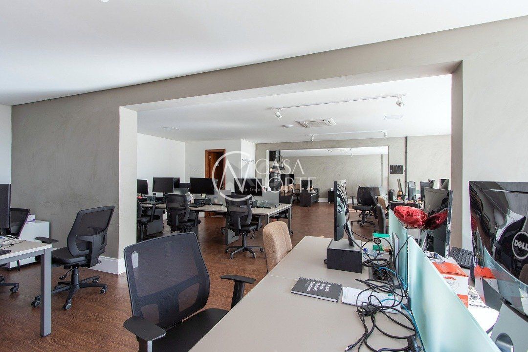 Sala Comercial à venda com 4 quartos, 225m², 3 vagas, Rua Furriel Luiz Antônio de Vargas no bairro Bela Vista em Porto Alegre