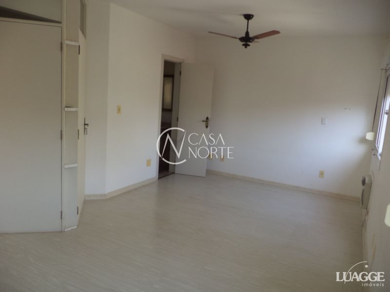 Casa de Condomínio à venda com 3 quartos, 118m², 1 suíte, 2 vagas, Avenida Cai no bairro Cristal em Porto Alegre