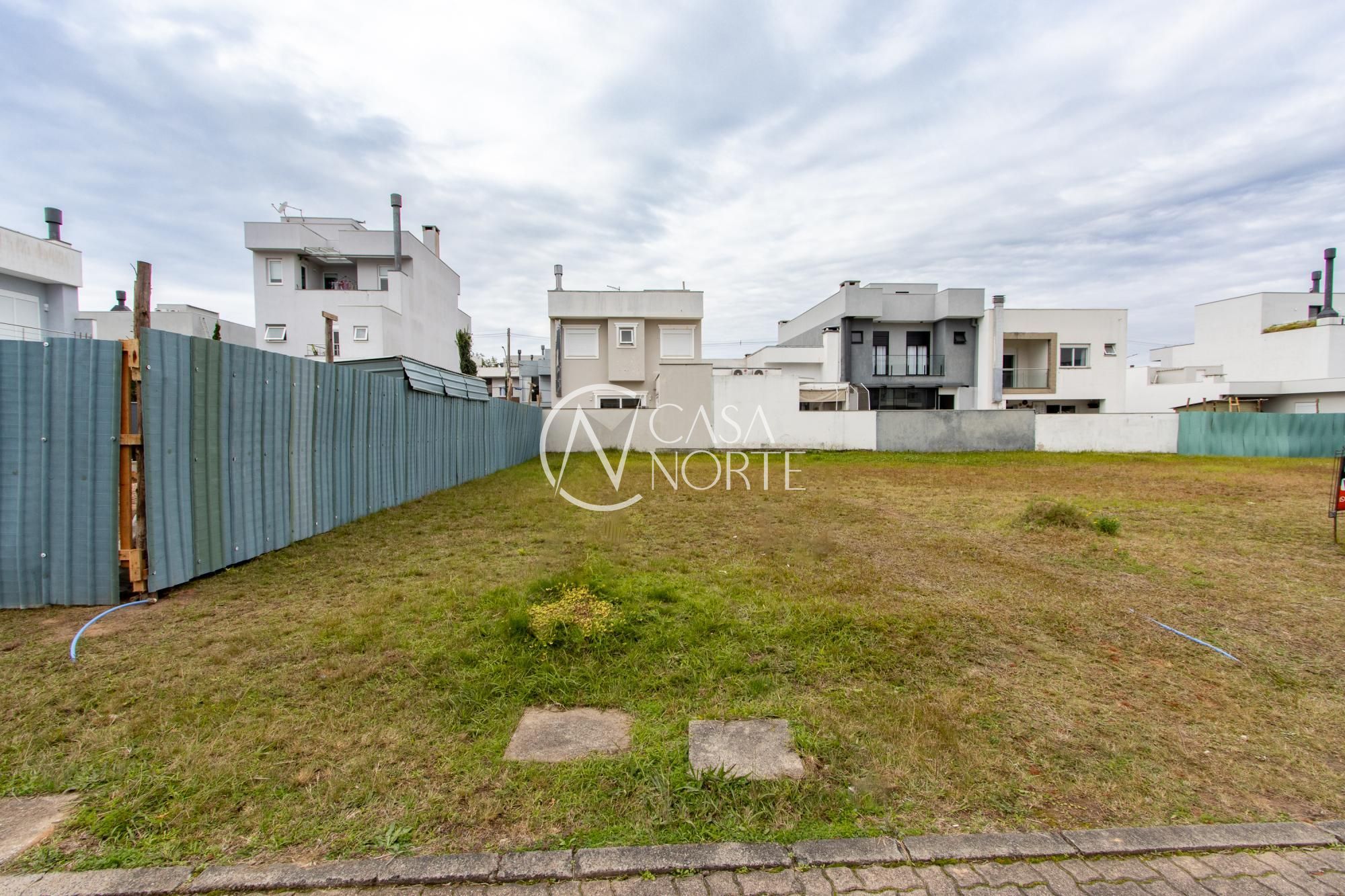 Terreno à venda  com 154m², Rua Monsenhor Augusto Dalvit no bairro Aberta dos Morros em Porto Alegre