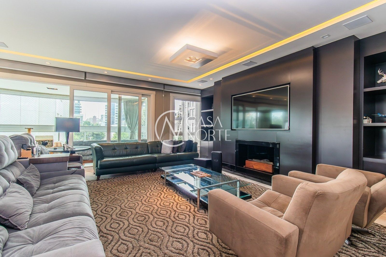 Apartamento à venda com 3 quartos, 202m², 3 suítes, 3 vagas, Rua Coronel Bordini no bairro Bela Vista em Porto Alegre