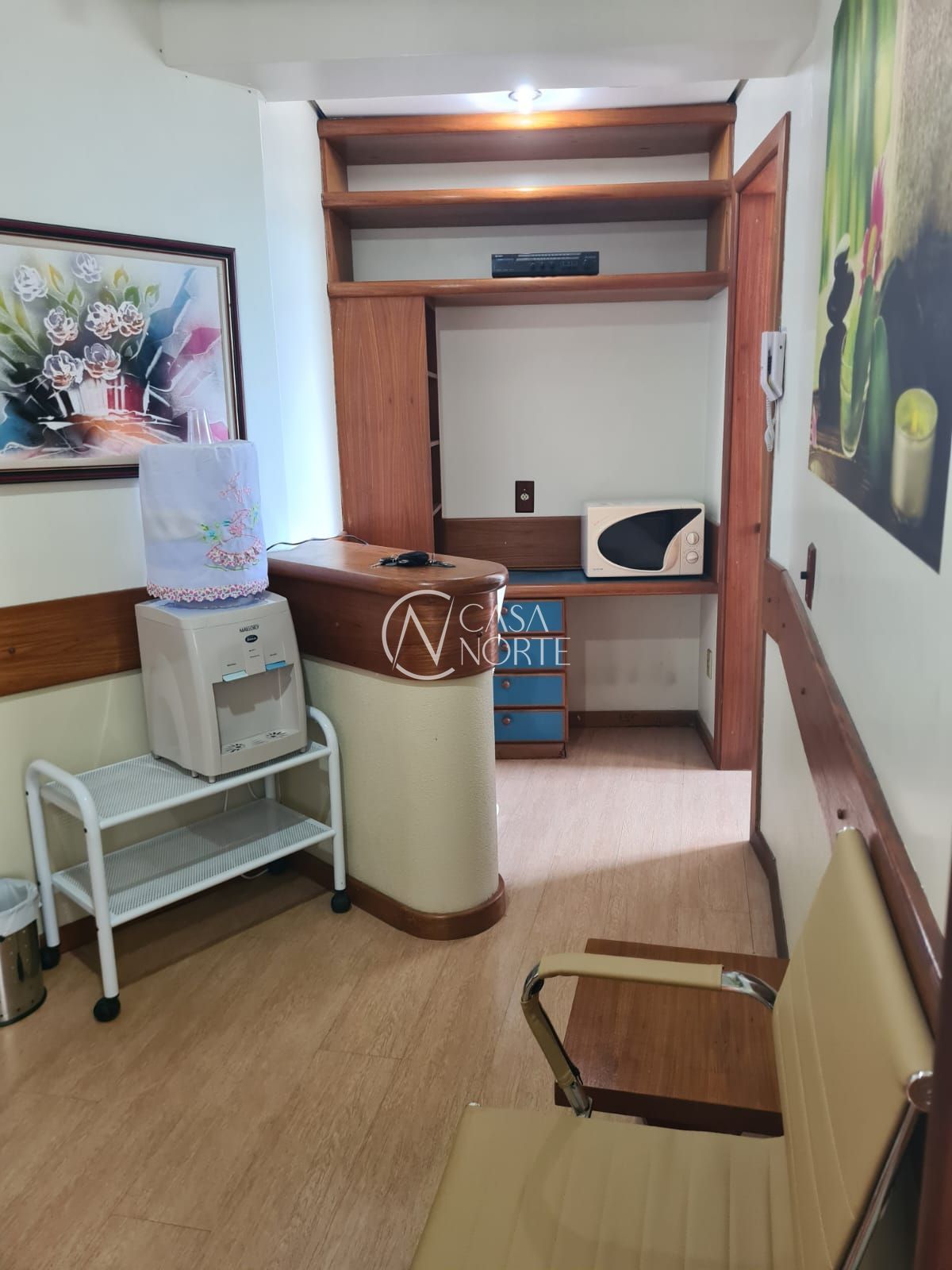 Sala Comercial à venda com 2 quartos, 27m², Rua José de Alencar no bairro Menino Deus em Porto Alegre