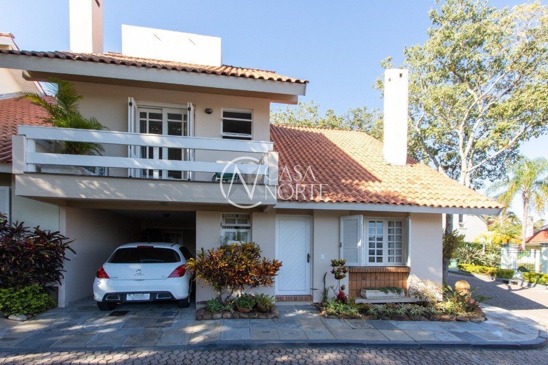 Casa de Condomínio à venda com 3 quartos, 175m², 1 suíte, 2 vagas, Rua Padre João Batista Reus no bairro Vila Conceição em Porto Alegre