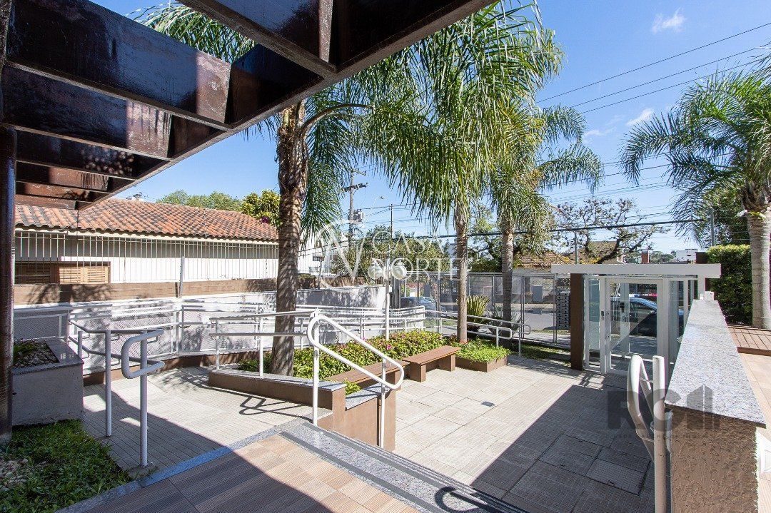 Apartamento à venda com 3 quartos, 106m², 1 suíte, 3 vagas, Rua Doutor Barcelos no bairro Tristeza em Porto Alegre