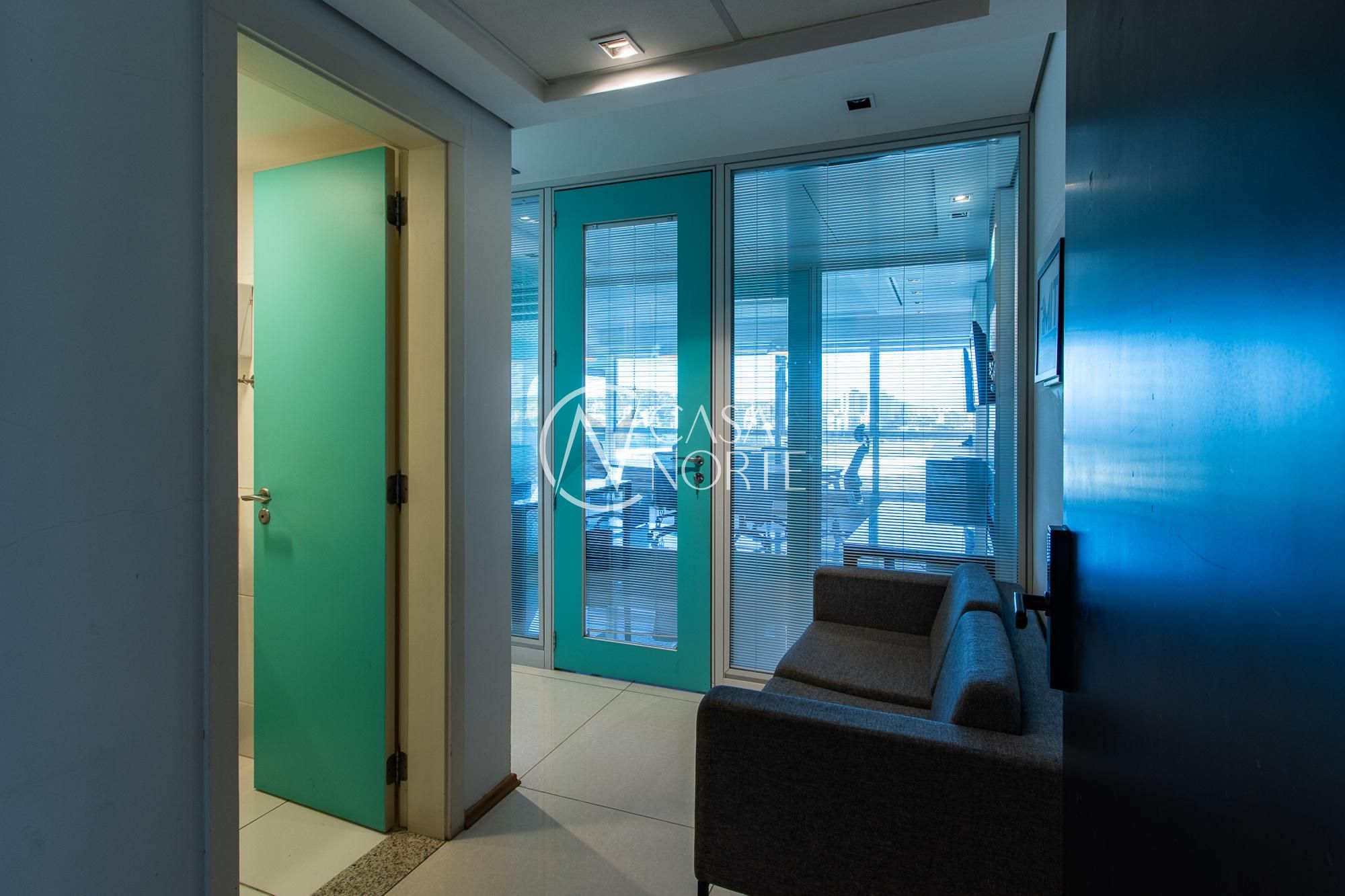 Sala Comercial à venda , 40m², Avenida Diário de Notícias no bairro Cristal em Porto Alegre