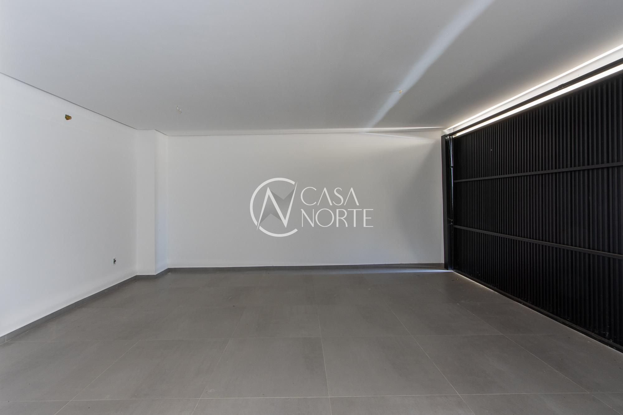 Casa de Condomínio à venda com 3 quartos, 177m², 3 suítes, 2 vagas, Travessa Nova Trento no bairro Tristeza em Porto Alegre