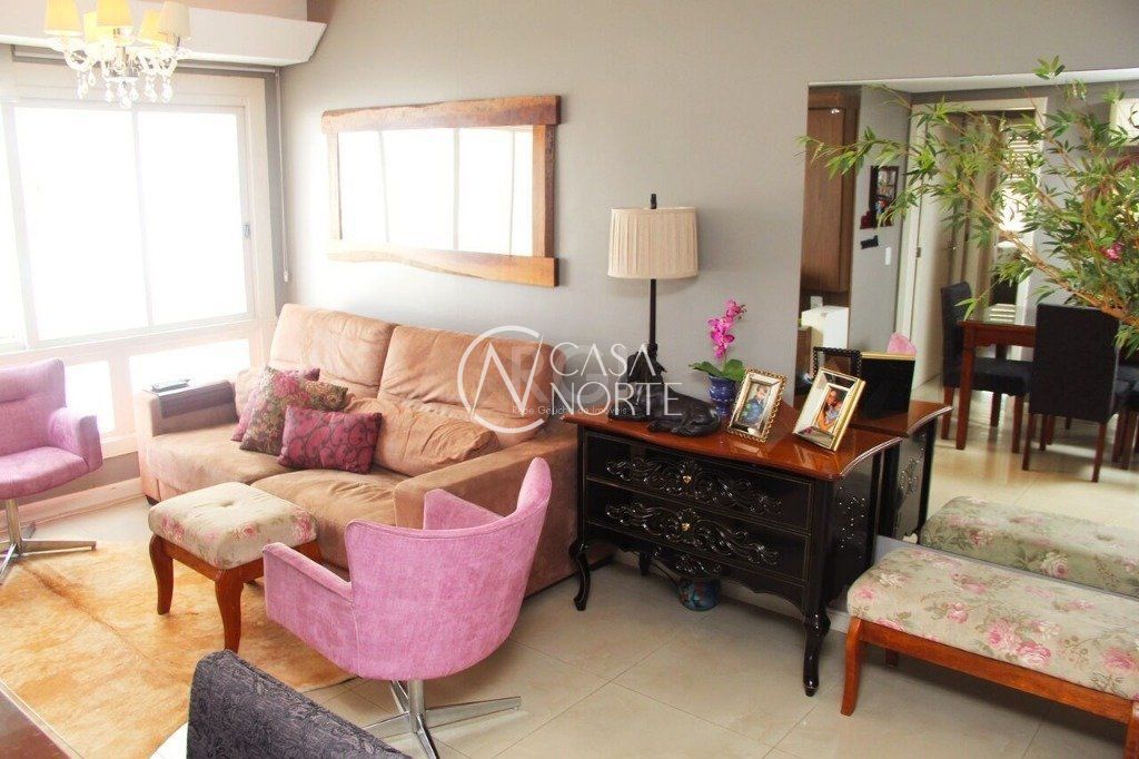 Apartamento à venda com 2 quartos, 73m², 1 vaga, Avenida Independência no bairro Independência em Porto Alegre