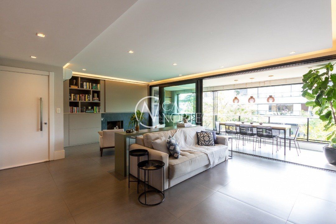 Apartamento à venda com 3 quartos, 164m², 3 suítes, 3 vagas, Avenida Coronel Marcos no bairro Pedra Redonda em Porto Alegre