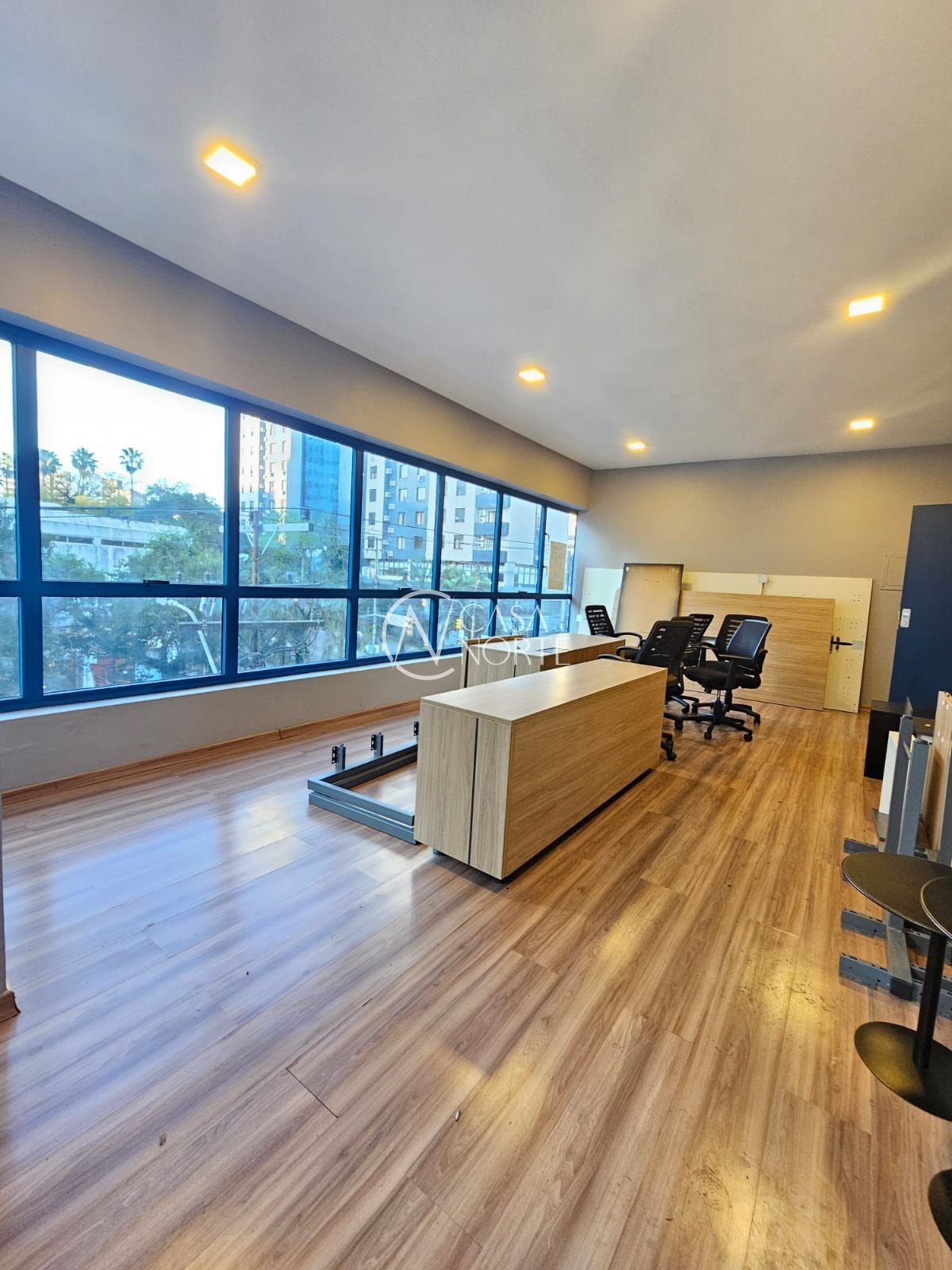 Conjunto Comercial à venda com 1 quarto, 89m², 1 vaga, Rua Mostardeiro no bairro Rio Branco em Porto Alegre