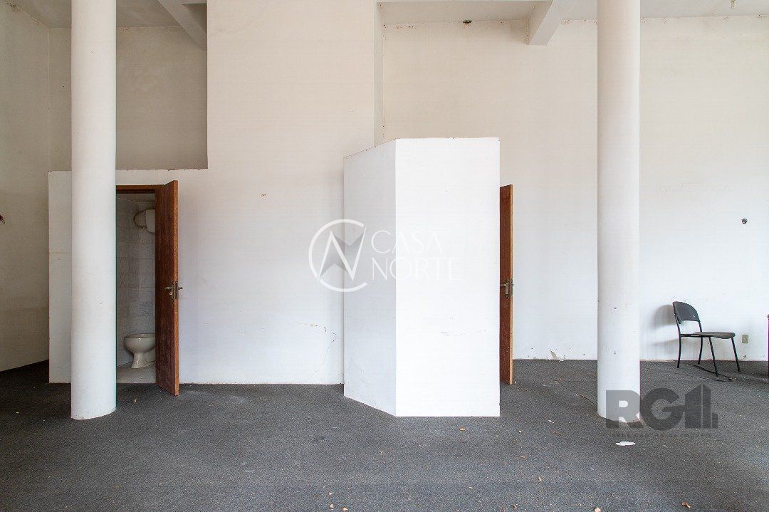 Prédio Comercial à venda , 574m², Avenida Coronel Marcos no bairro Pedra Redonda em Porto Alegre