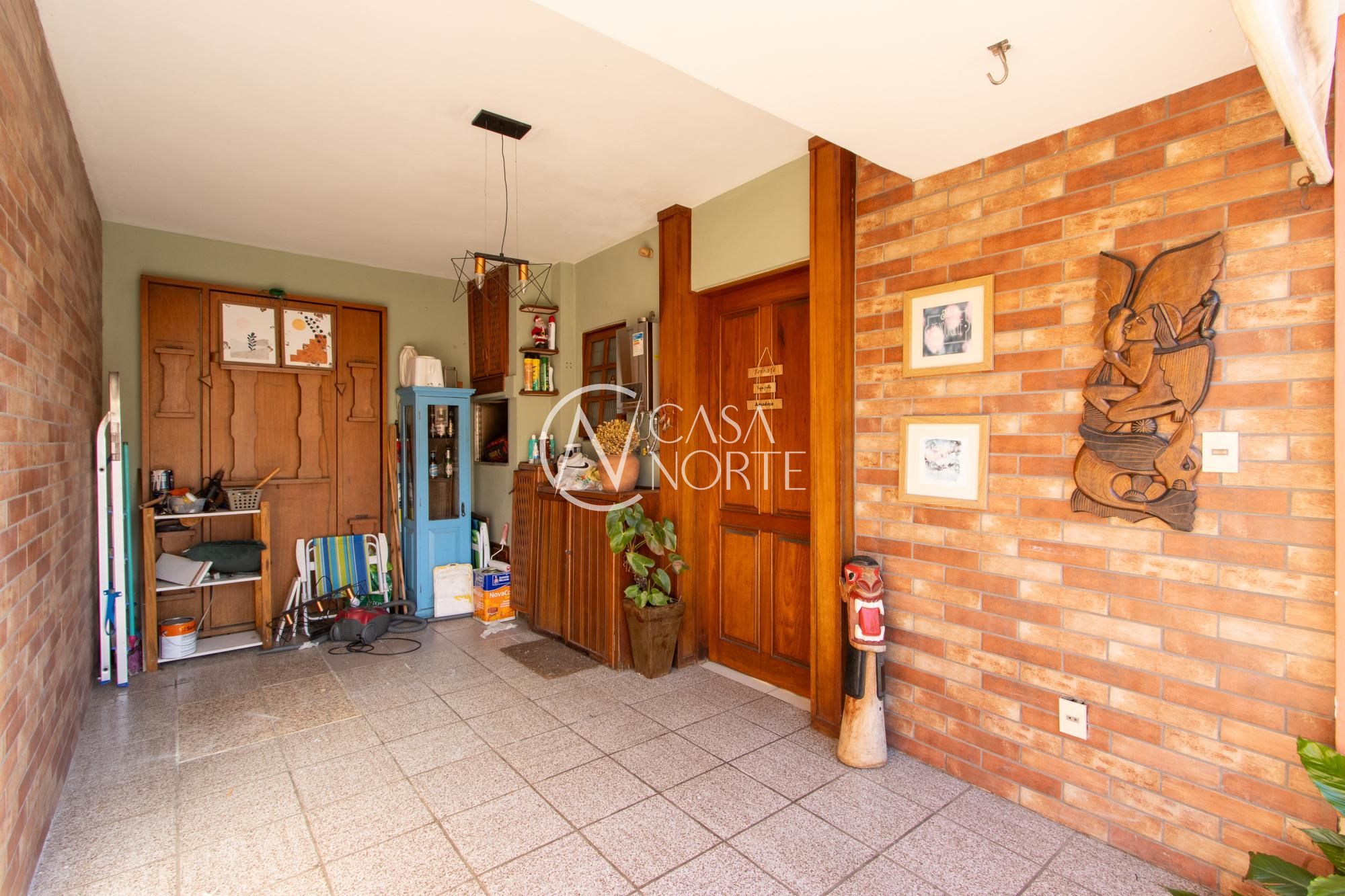 Casa de Condomínio à venda com 3 quartos, 94m², 1 vaga, Rua Tamandaré no bairro Camaquã em Porto Alegre