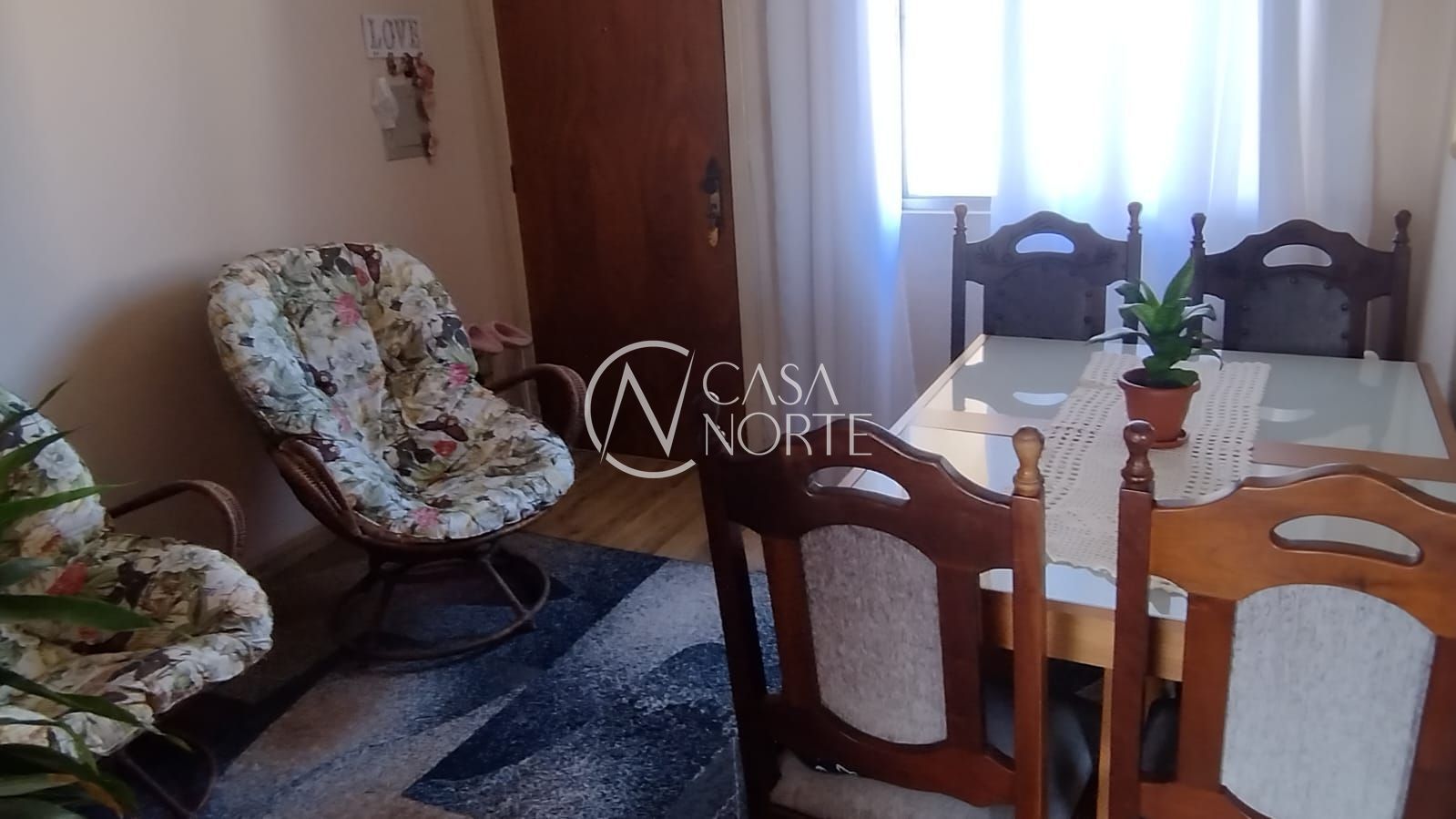 Apartamento à venda com 2 quartos, 45m², 1 vaga, Rua dos Maias no bairro Rubem Berta em Porto Alegre