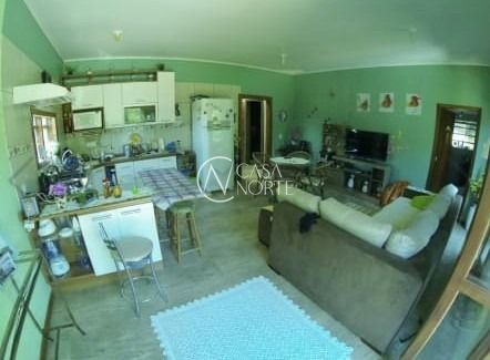 Casa à venda com 3 quartos, 290m², 1 suíte, 3 vagas, Rua José Alves de Castro no bairro Vila Nova em Porto Alegre