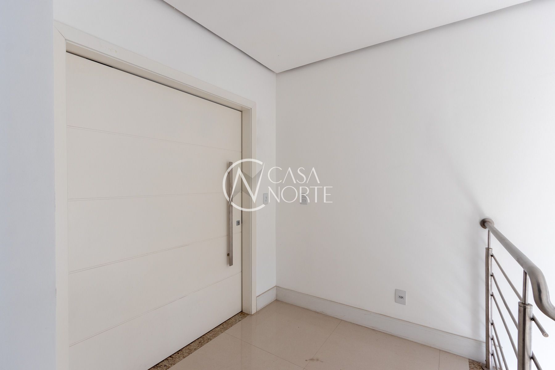 Apartamento à venda com 3 quartos, 260m², 3 suítes, Avenida Guaiba no bairro Vila Conceição em Porto Alegre