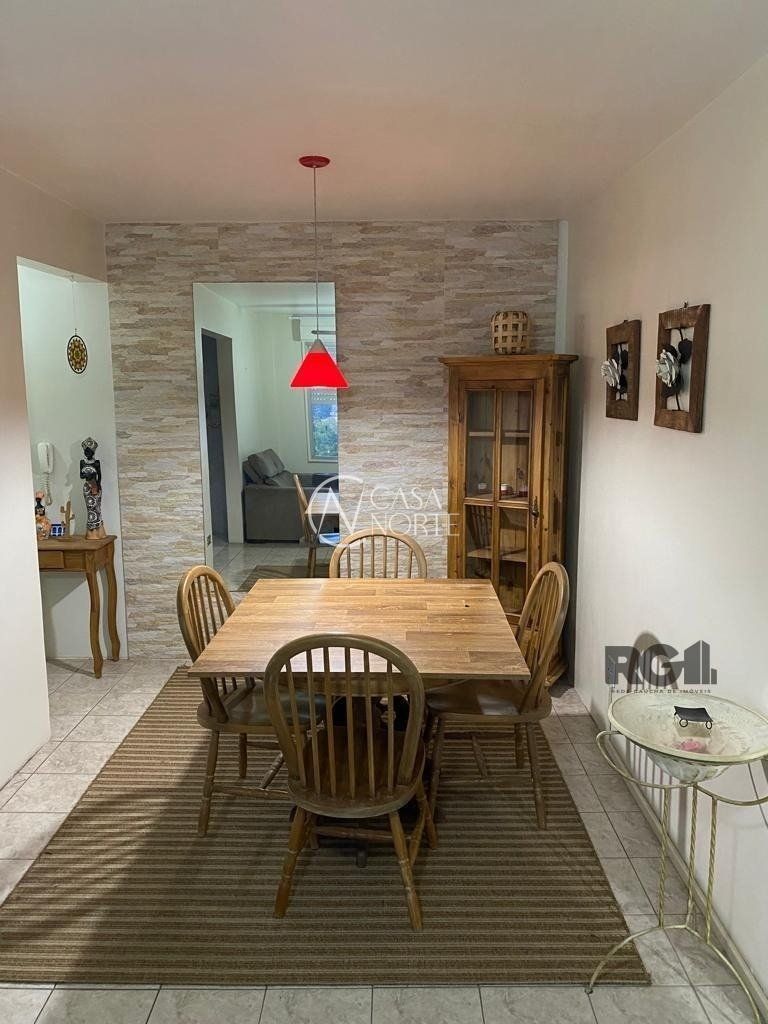 Apartamento à venda com 2 quartos, 60m², 1 vaga, Rua Diomario Moojen no bairro Cristal em Porto Alegre