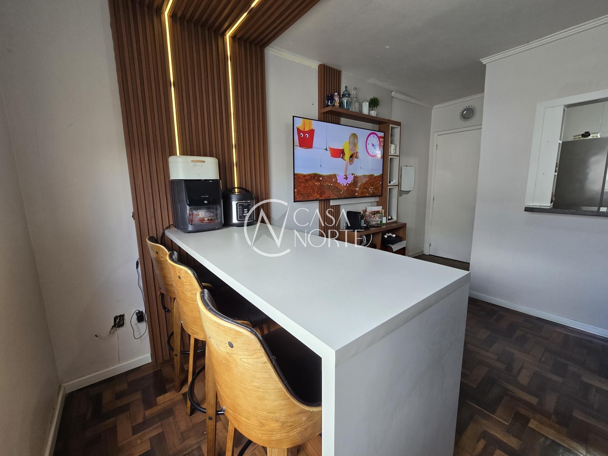Apartamento à venda com 3 quartos, 63m², 1 vaga, Avenida Capivari no bairro Cristal em Porto Alegre
