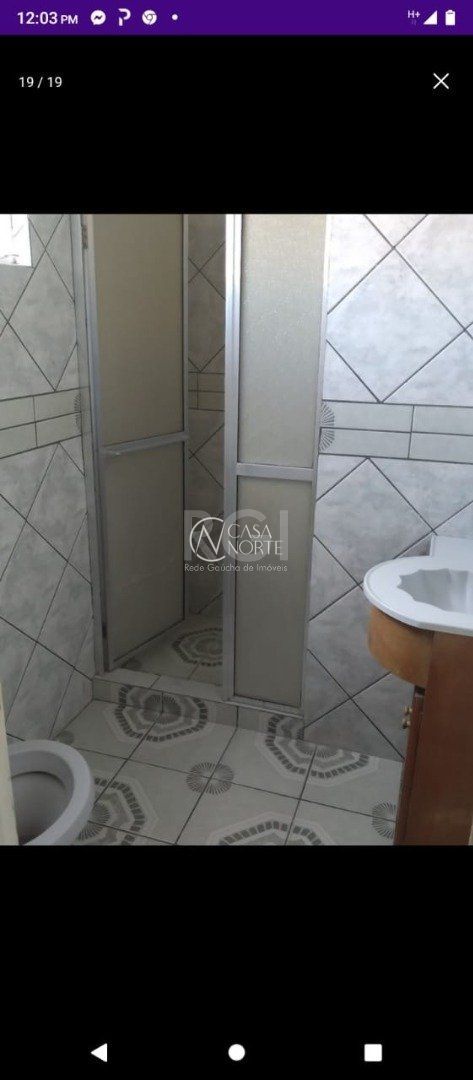 Casa à venda com 3 quartos, 134m², 1 suíte, 3 vagas, Rua Alypio José Nogueira no bairro Ponta Grossa em Porto Alegre