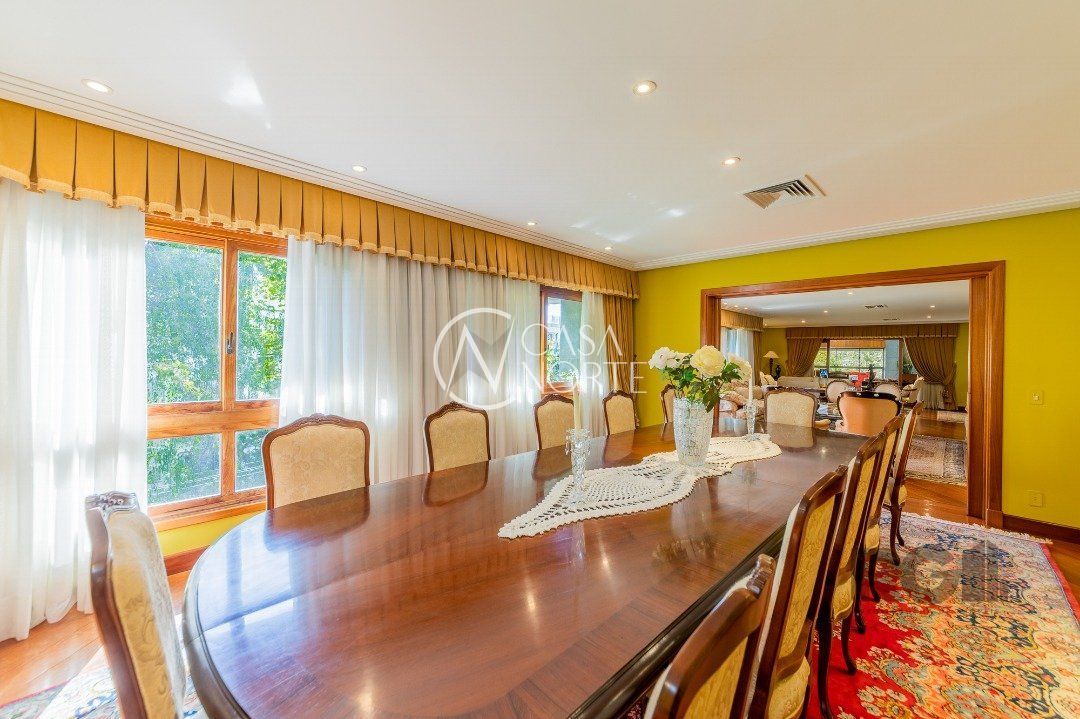 Apartamento à venda com 4 quartos, 776m², 4 suítes, 5 vagas, Rua Engenheiro Álvaro Nunes Pereira no bairro Moinhos de Vento em Porto Alegre