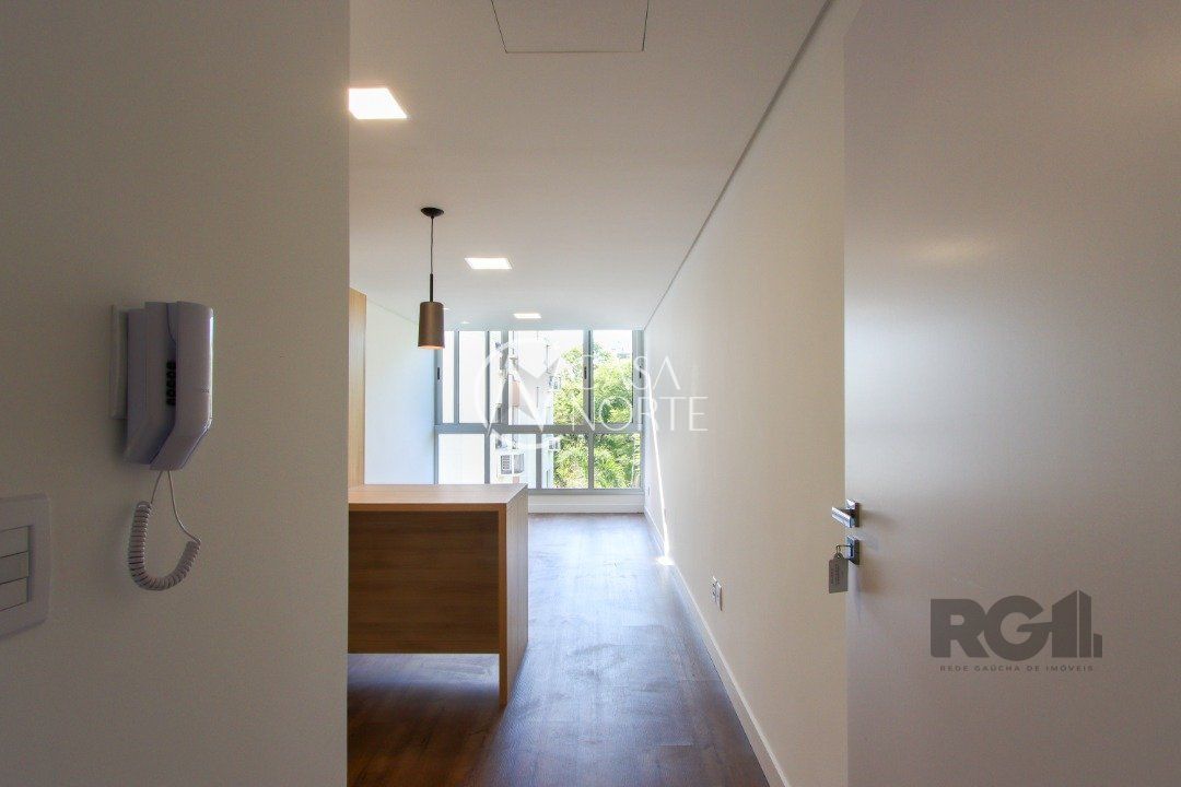 Apartamento à venda com 1 quarto, 45m², 1 suíte, 1 vaga, Rua Artigas no bairro Petrópolis em Porto Alegre