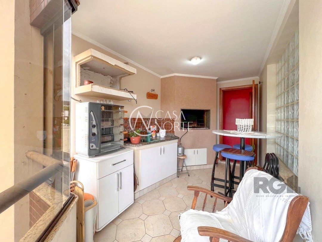 Apartamento à venda com 3 quartos, 168m², 1 suíte, 2 vagas, Avenida Sergipe no bairro Glória em Porto Alegre